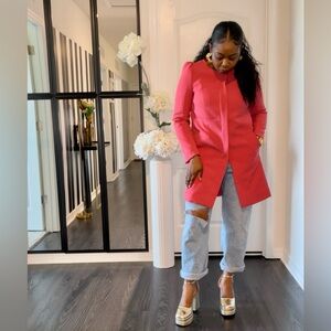 H&M tailored lined dress. High sturdy quality with weight to the fabric. Chic